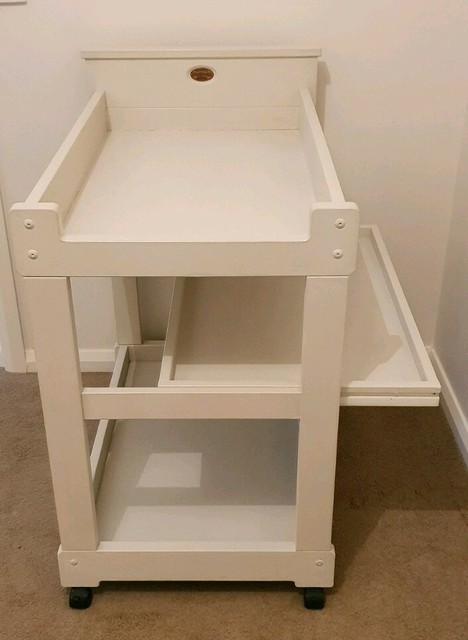 gumtree boori change table